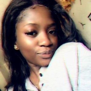 Meet your Posher, Esther